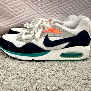 Nike Air Max White and Navy Sneakers with Teal Accents